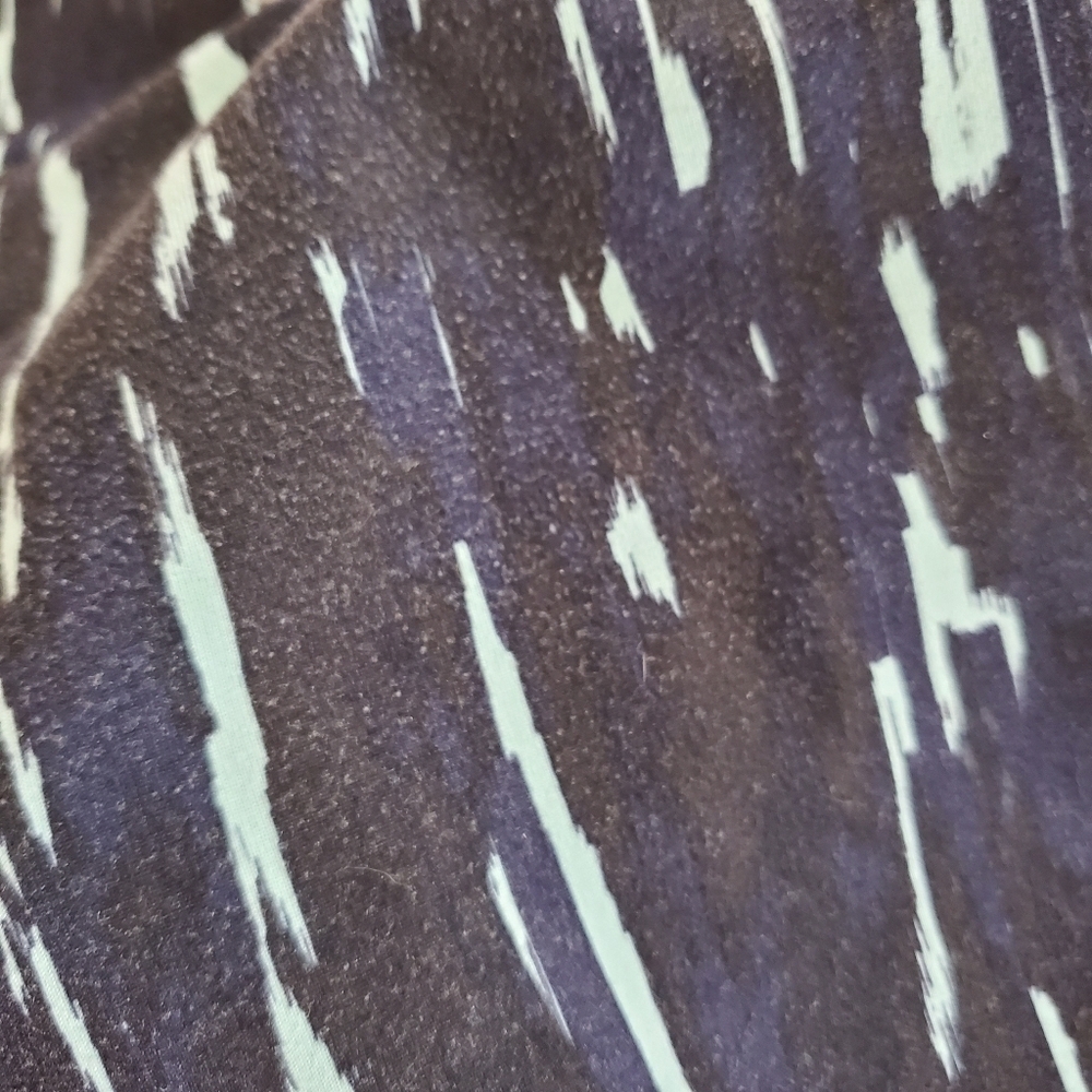 2030 * Lululemon Wunder Under Crop III Painted Animal Menthol Black Size 6 - Picture 8 of 8